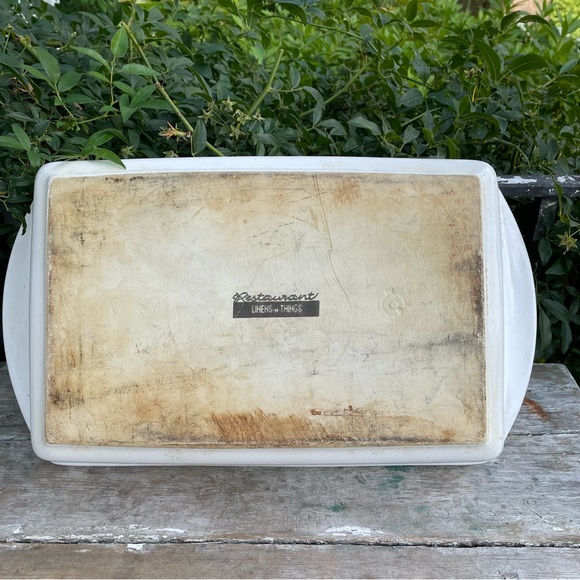 Linens & Things white stoneware baking casserole dish large rectangular pan - Picture 5 of 10